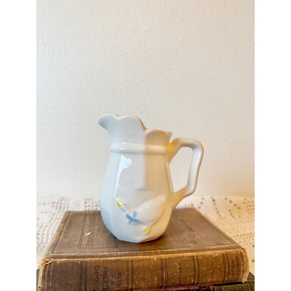 Heavy White Ceramic Country Farmhouse Goose Creamer Pitcher - Picture 1 of 5